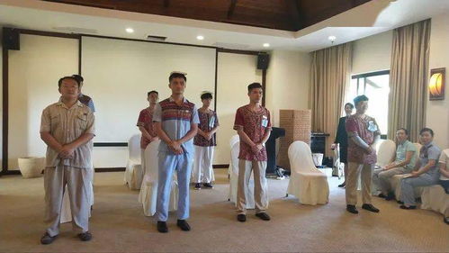 三亞亞龍灣五號度假別墅酒店工會開展服務禮儀強化實訓，以專業(yè)攝制提升服務品質