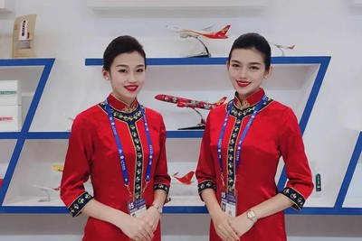 海航集團(tuán)董事長(zhǎng)陳峰出席第15屆中國(guó)-東盟博覽會(huì)并拜會(huì)廣西壯族自治區(qū)政府領(lǐng)導(dǎo)